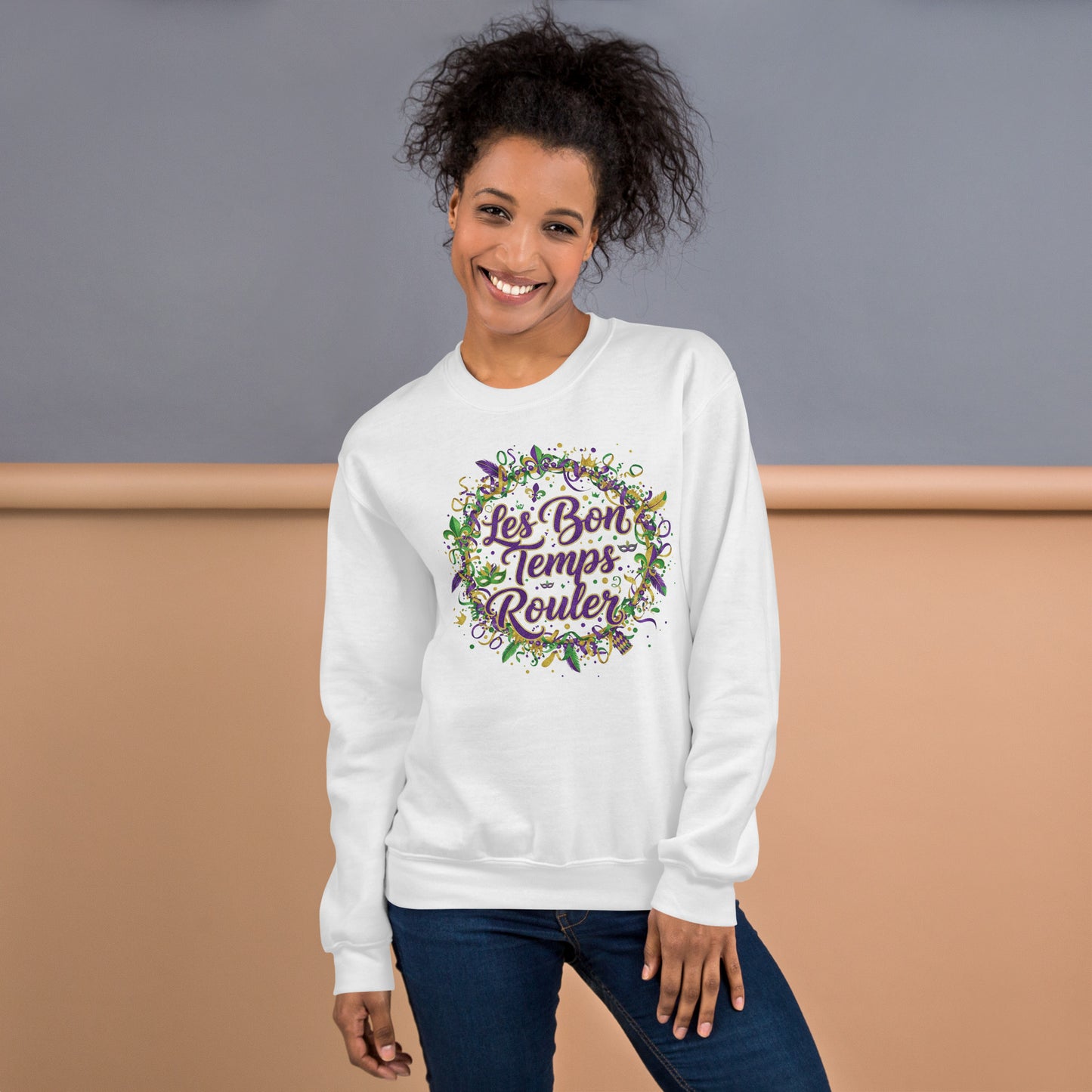 Long sleeve white sweatshirt with graphic Les Bon Temps Rouler on it.